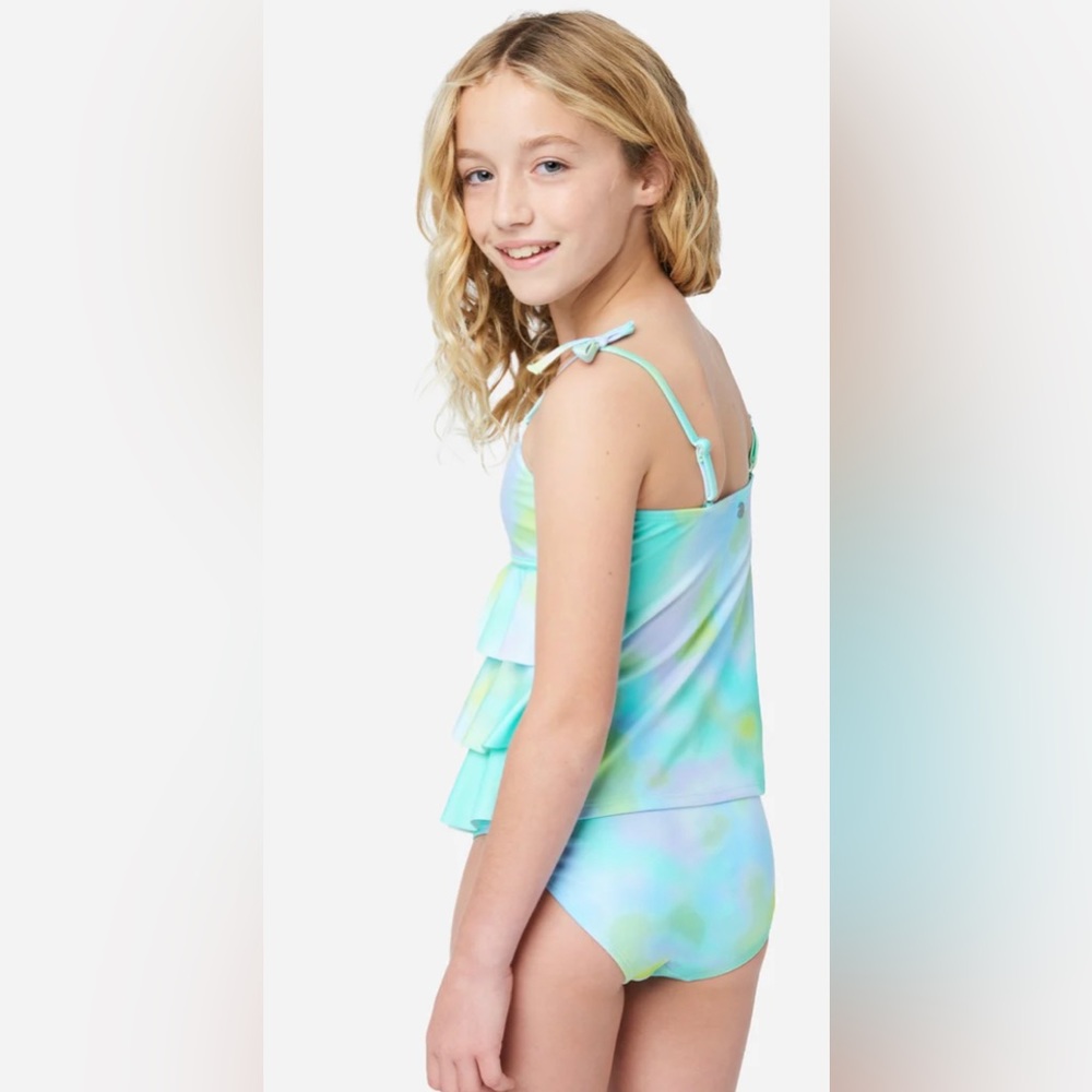 New!! Patterned Ruffle Tankini Swim Set - Picture 3 of 8